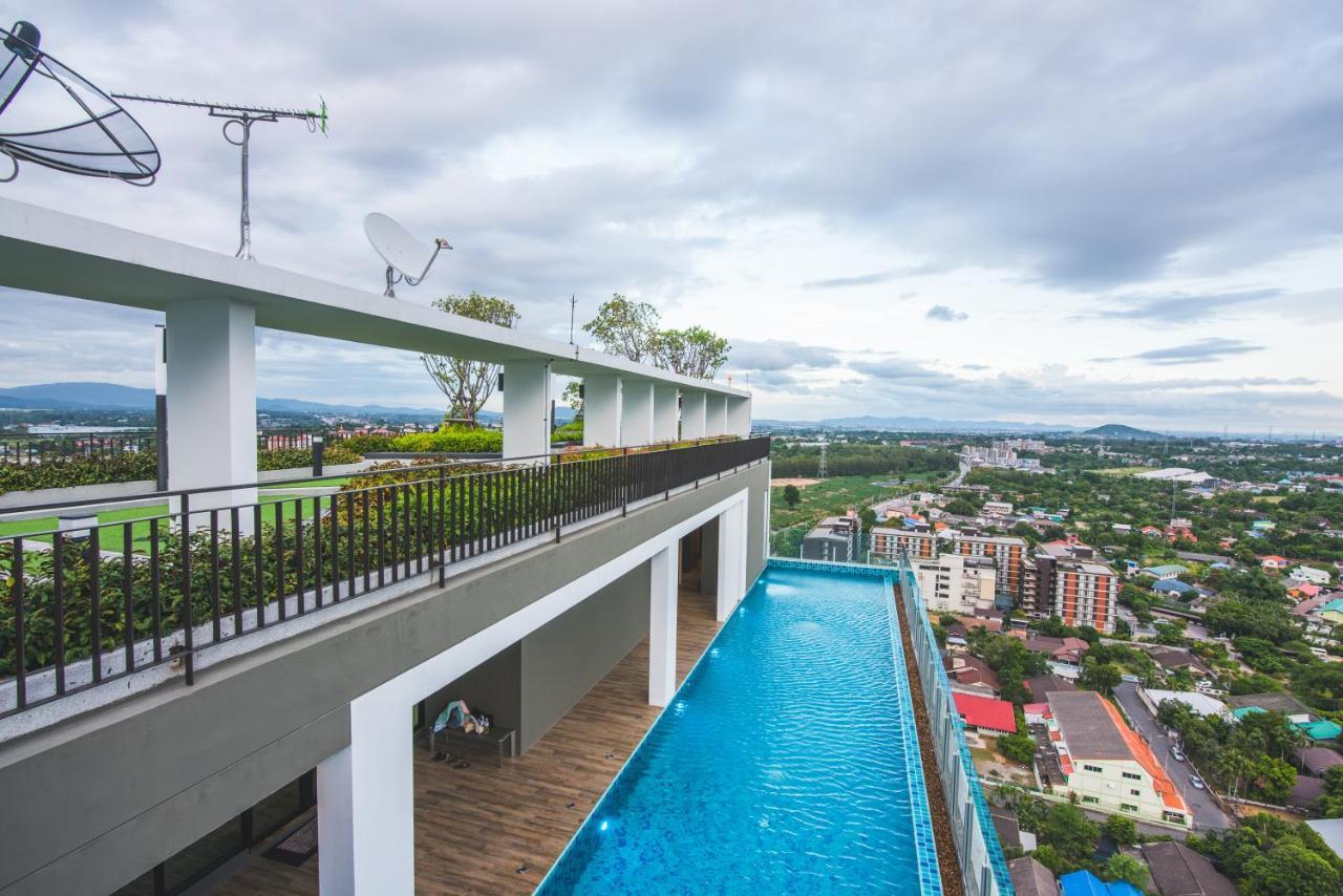 Akira Hotel Сирача Экстерьер фото